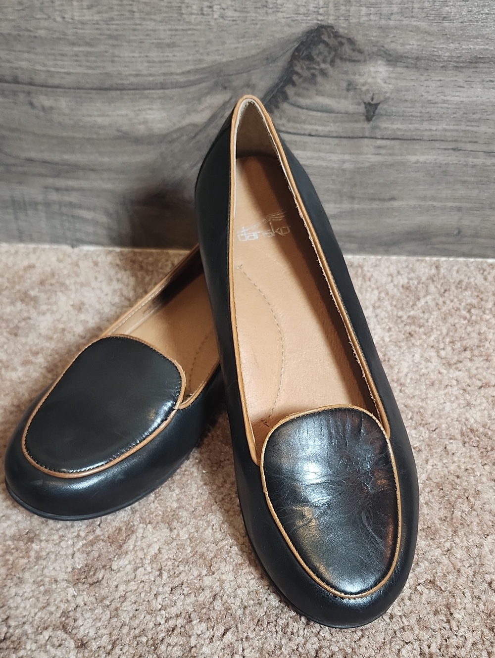Dansko Nastacia Leather Loafer Flats In Black